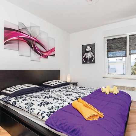 Gorgeous Apartment In Rijeka With Wifi Kültér fotó