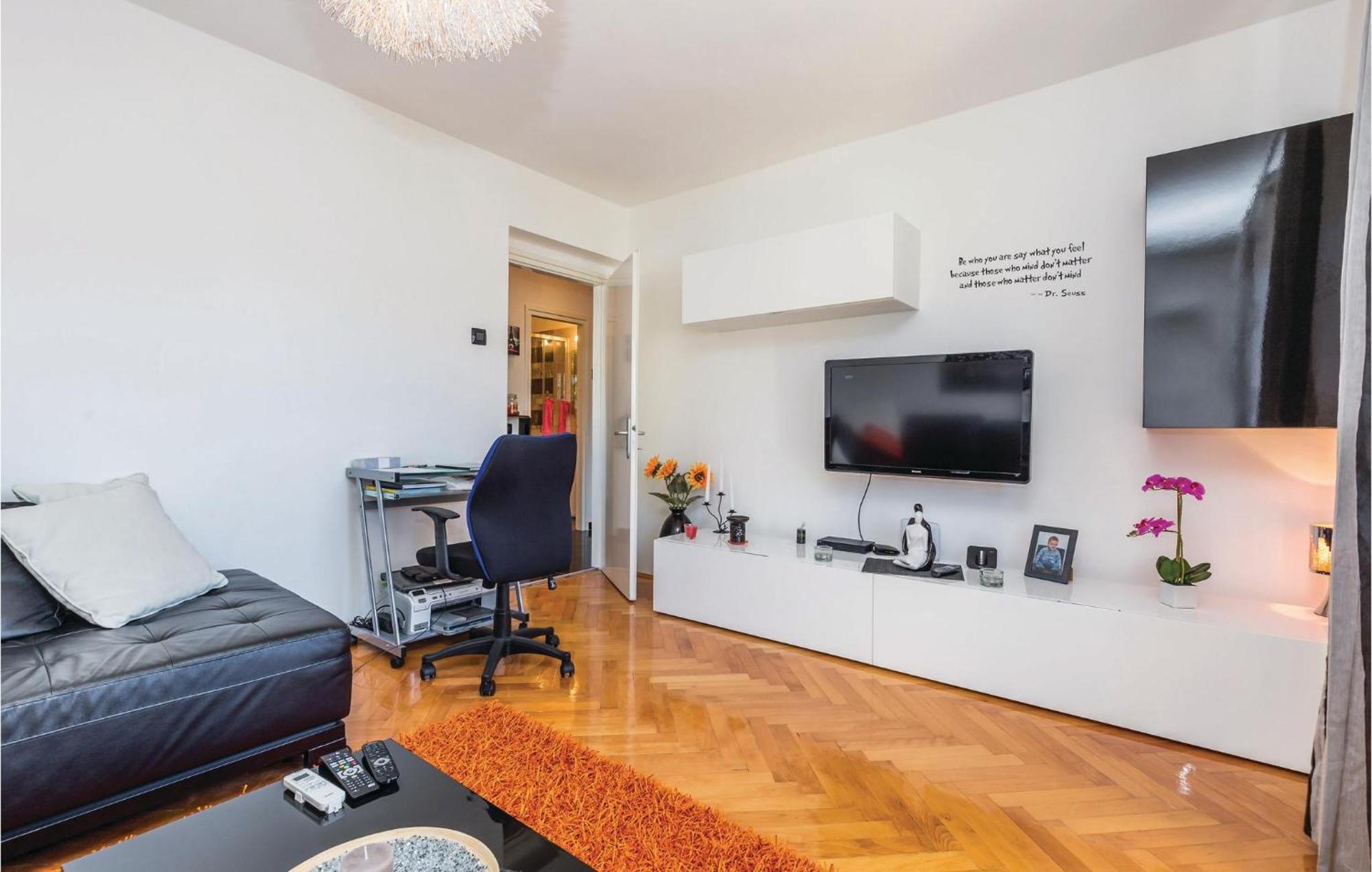 Gorgeous Apartment In Rijeka With Wifi Kültér fotó